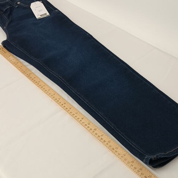 Maternity jeans size small (4-6) full panel comfy stretch over the bump NWT. - Picture 7 of 9